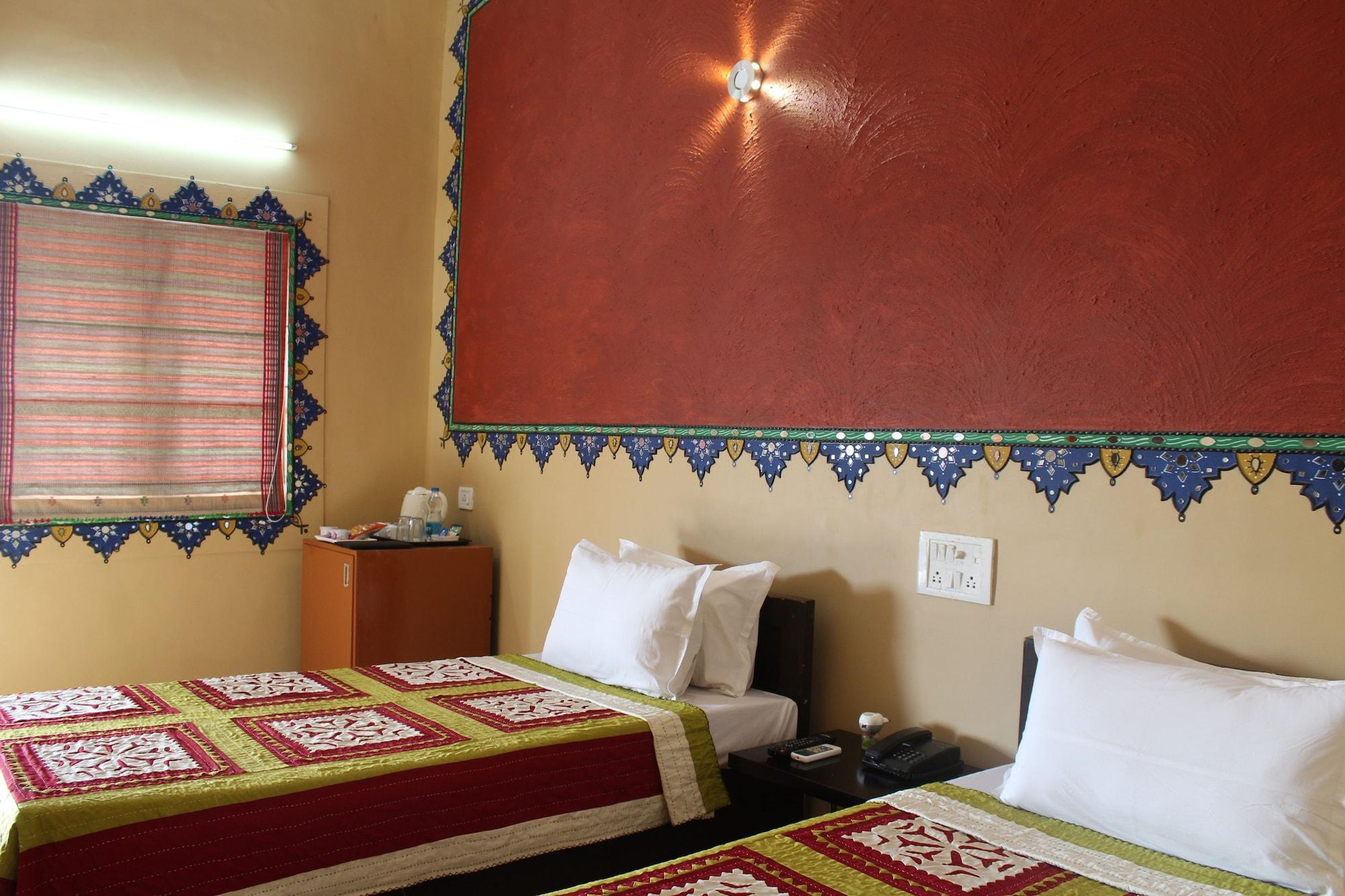 Regenta Resort Bhuj By Royal Orchid Hotels Limited מראה חיצוני תמונה