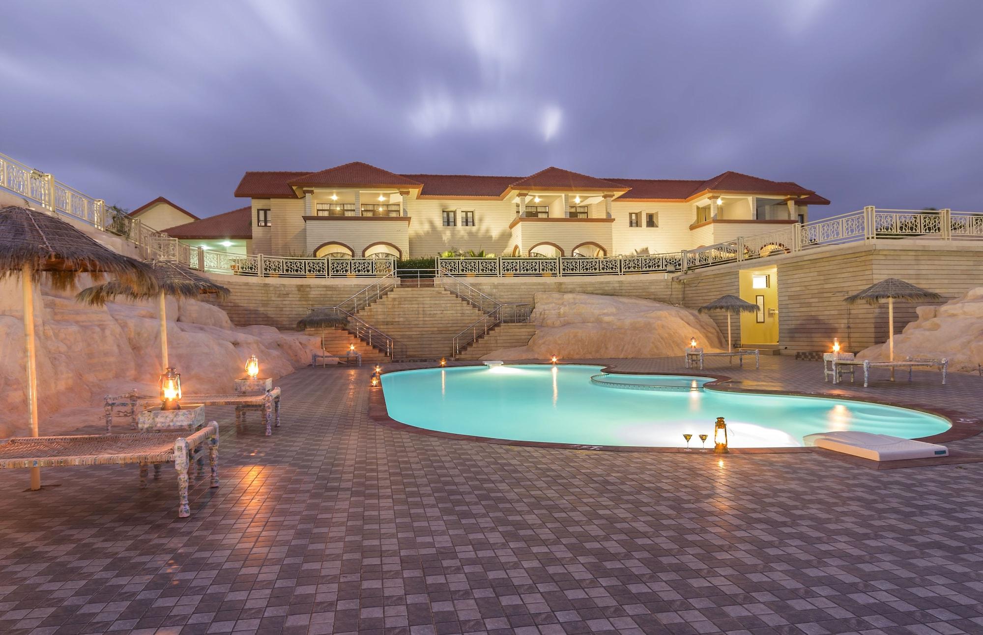 Regenta Resort Bhuj By Royal Orchid Hotels Limited מראה חיצוני תמונה