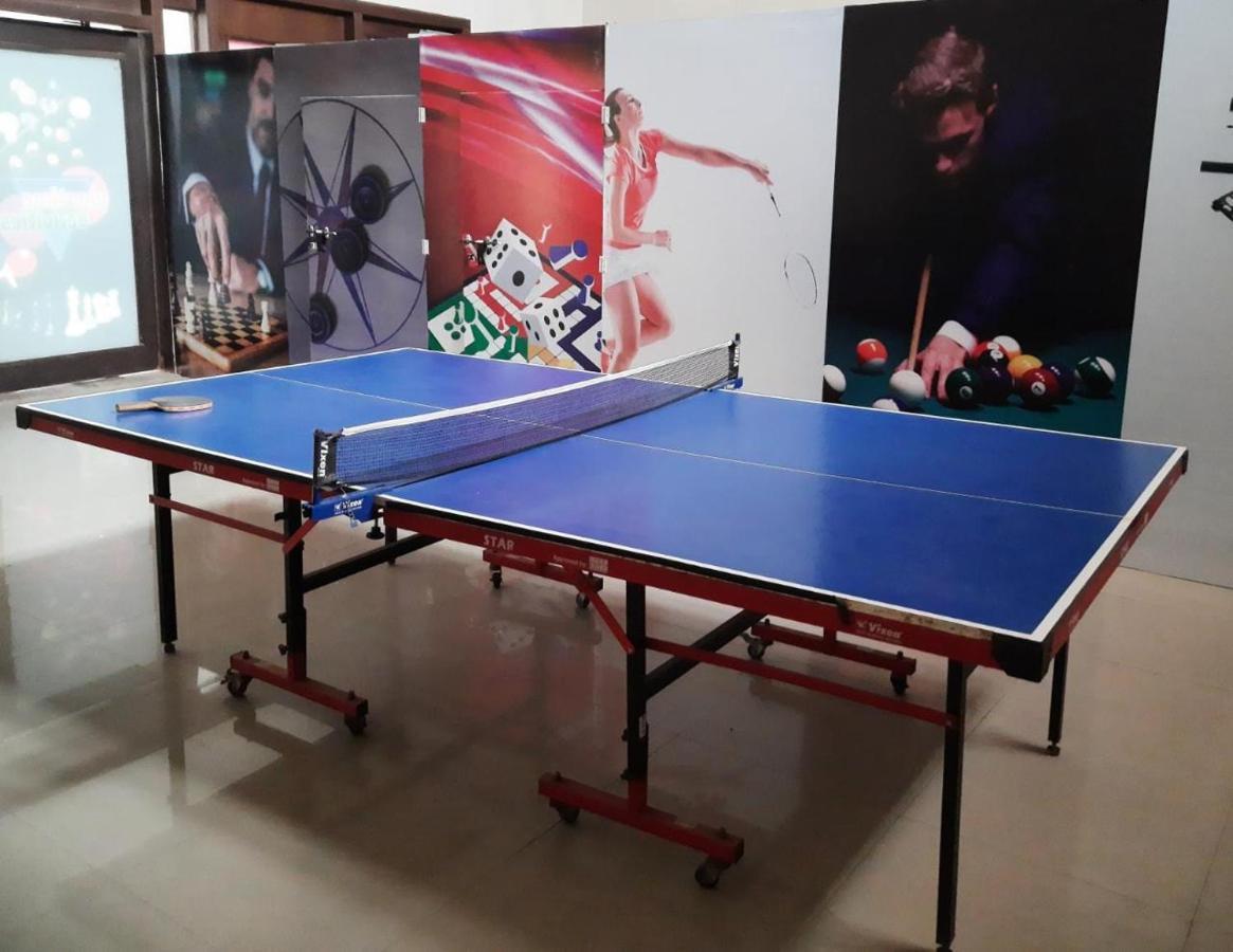 Regenta Resort Bhuj By Royal Orchid Hotels Limited מראה חיצוני תמונה