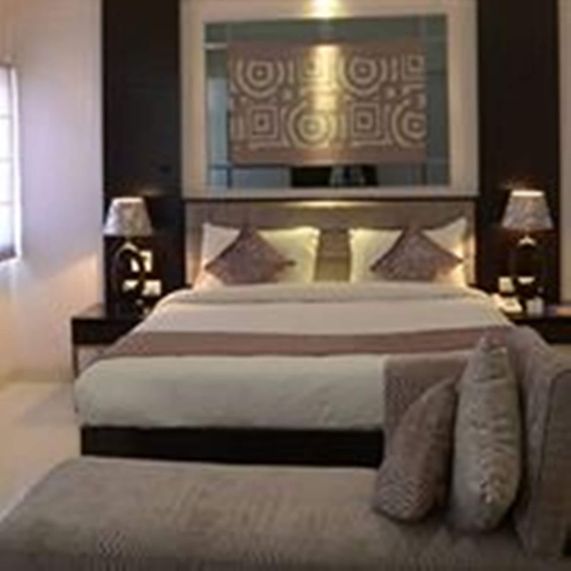 Regenta Resort Bhuj By Royal Orchid Hotels Limited מראה חיצוני תמונה