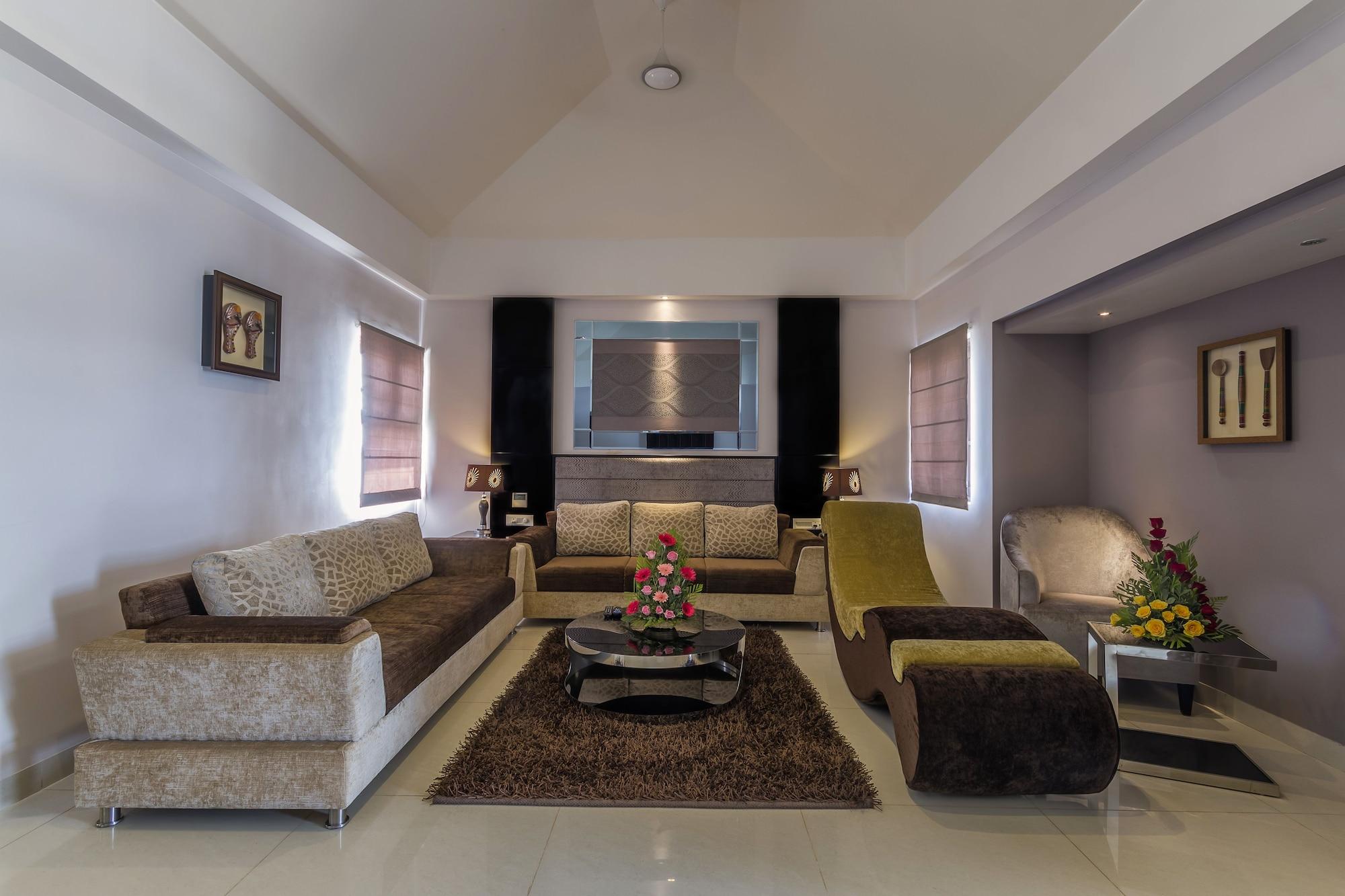 Regenta Resort Bhuj By Royal Orchid Hotels Limited מראה חיצוני תמונה