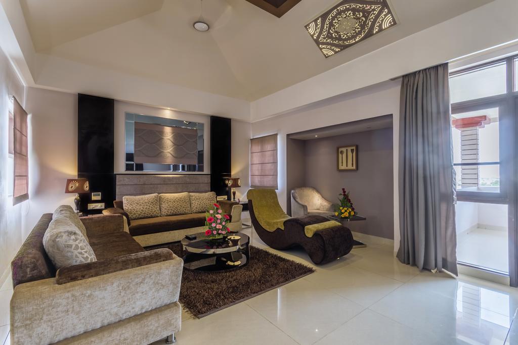 Regenta Resort Bhuj By Royal Orchid Hotels Limited מראה חיצוני תמונה