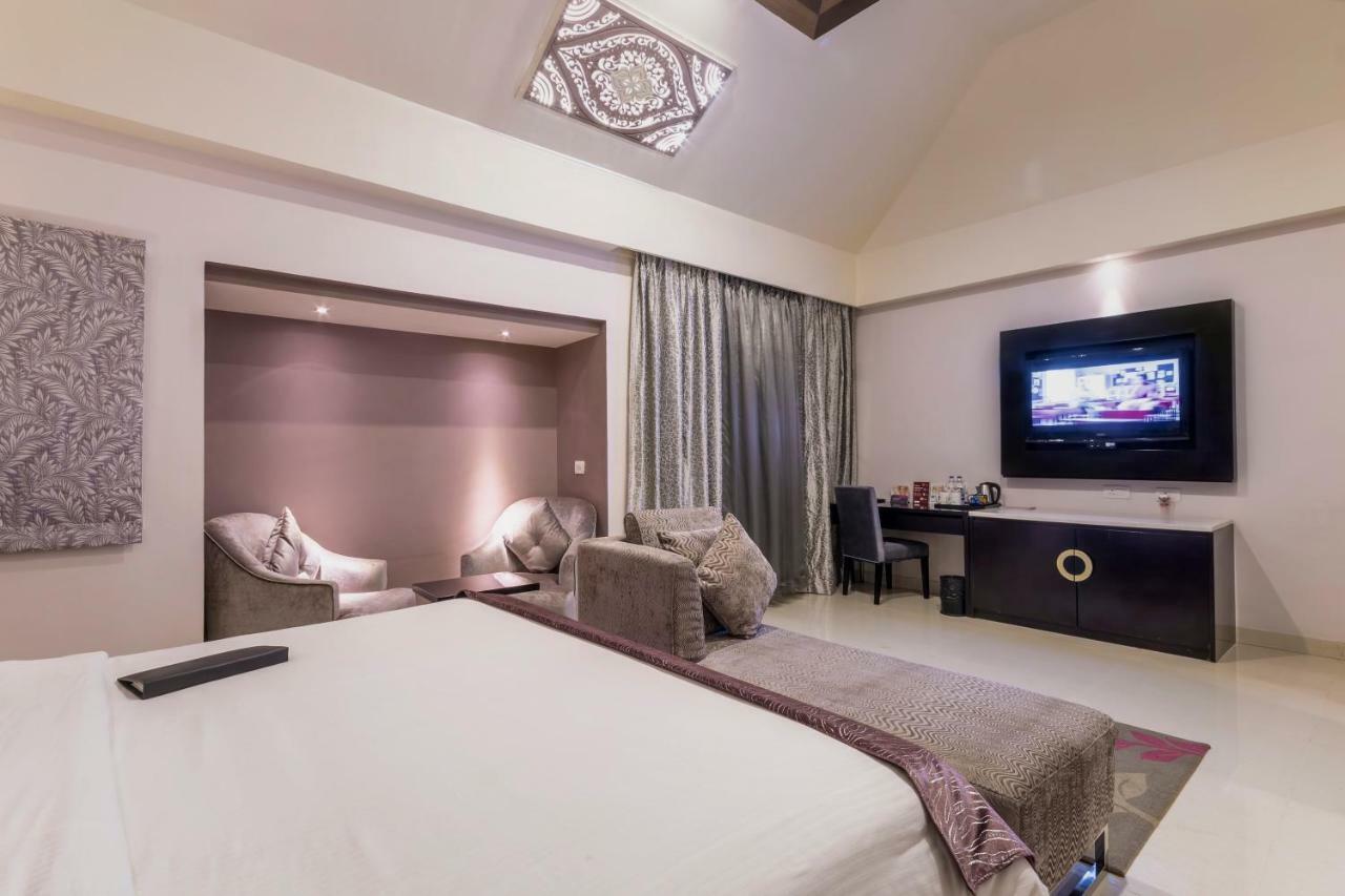 Regenta Resort Bhuj By Royal Orchid Hotels Limited מראה חיצוני תמונה