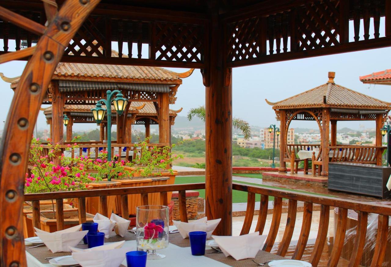 Regenta Resort Bhuj By Royal Orchid Hotels Limited חדר תמונה